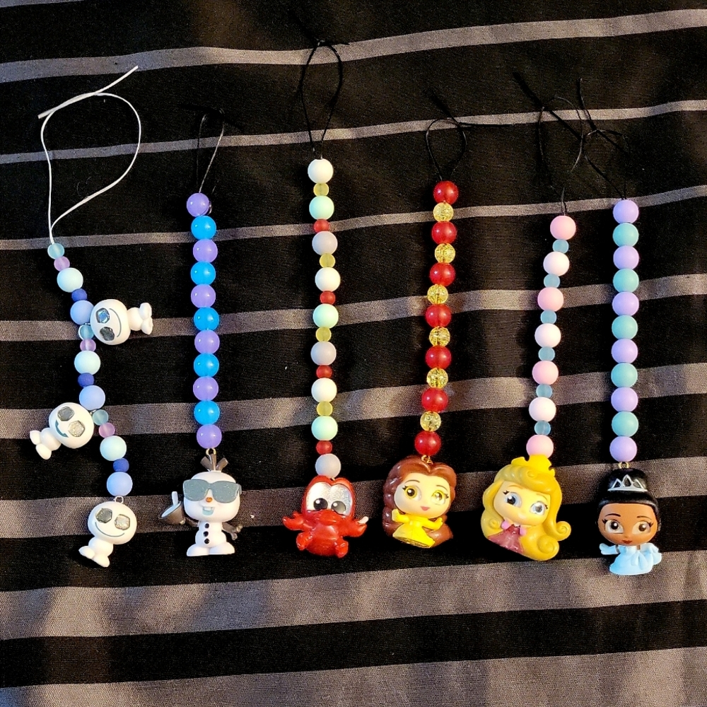 Rearview mirror charms
